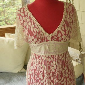 medium cream lace top